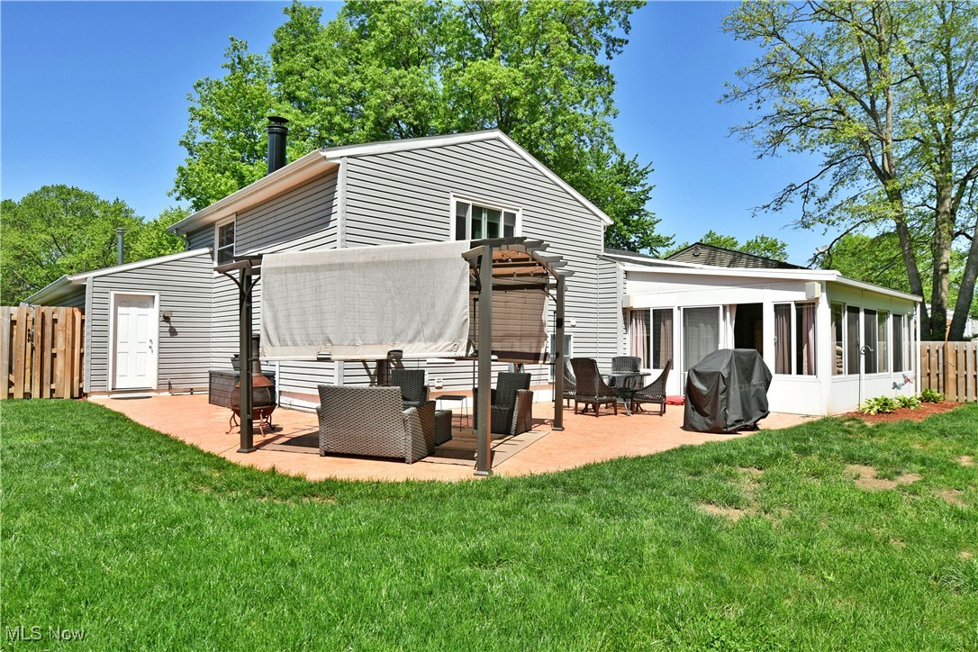 1317 Cedarwood Drive, Mineral Ridge, Ohio image 4