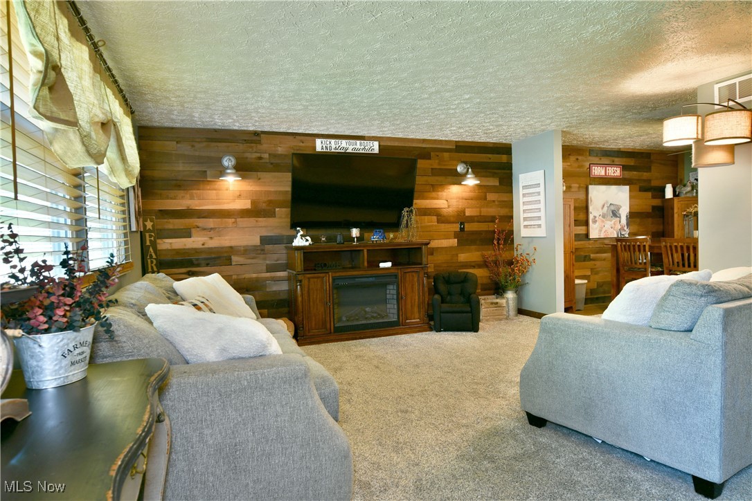 1317 Cedarwood Drive, Mineral Ridge, Ohio image 13