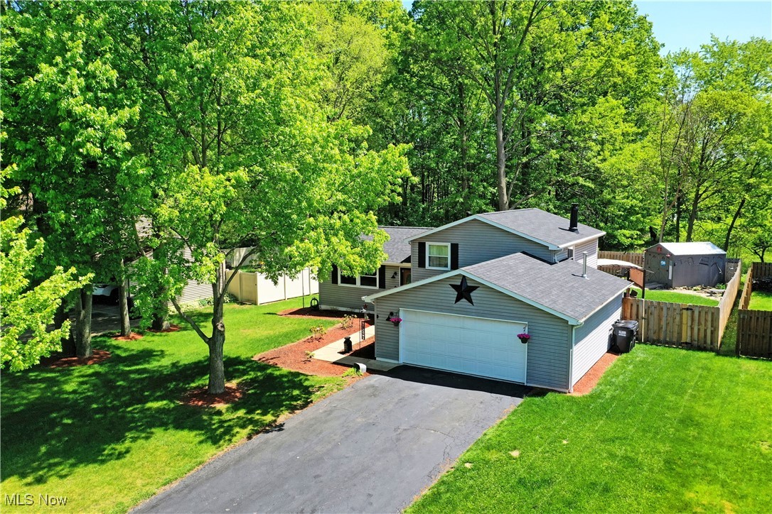 1317 Cedarwood Drive, Mineral Ridge, Ohio image 8
