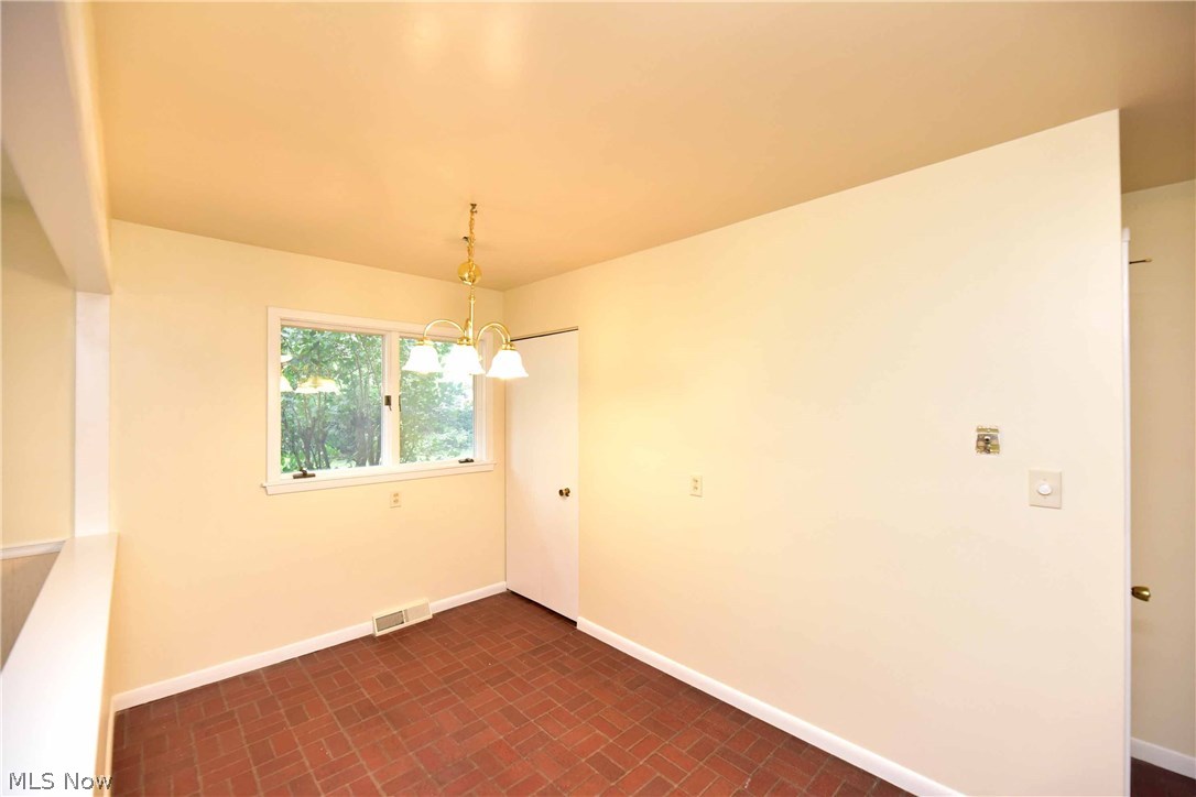 Melvin F Freelands Westhill E - Residential