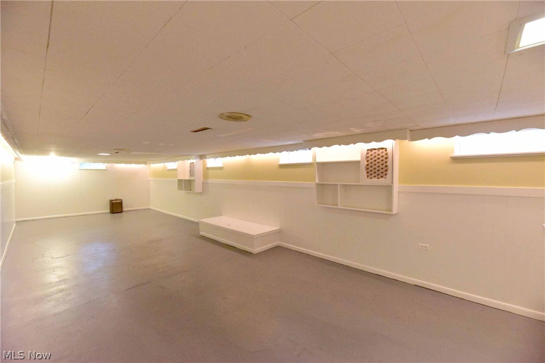 Melvin F Freelands Westhill E - Residential