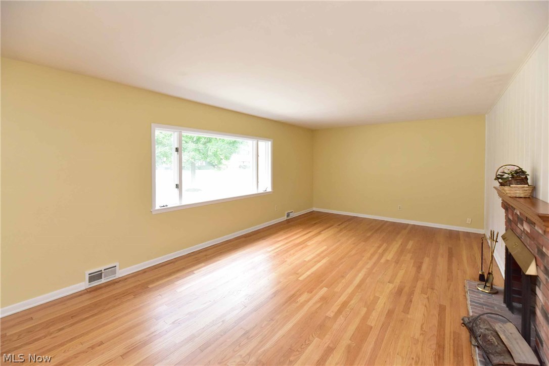 Melvin F Freelands Westhill E - Residential