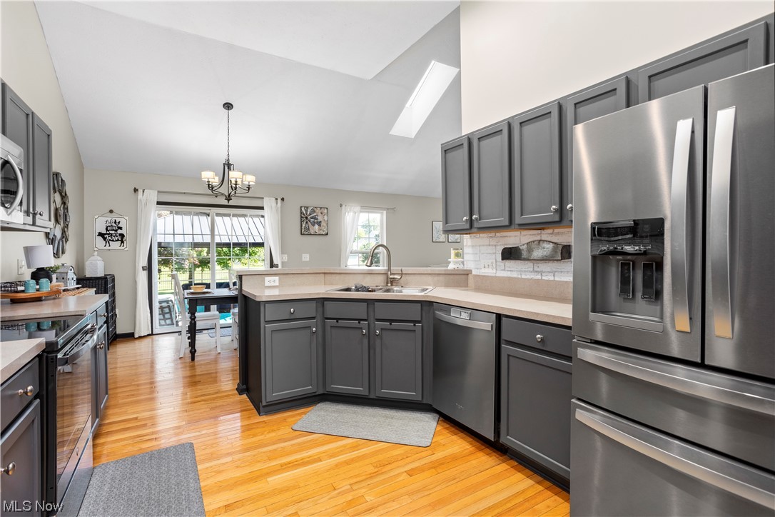 Windsor Point 01 - Residential