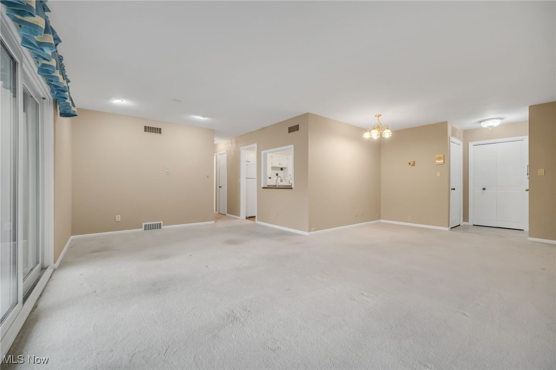 2089 Wooster Road #C37, Rocky River, Ohio image 13
