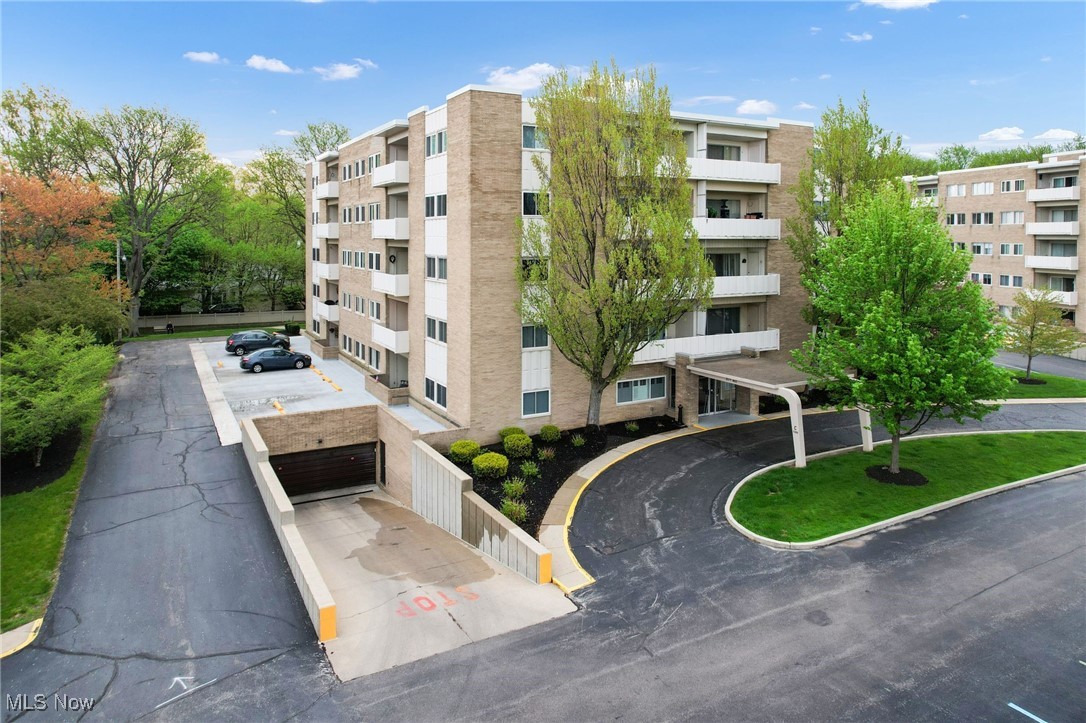 2089 Wooster Road #C37, Rocky River, Ohio image 35
