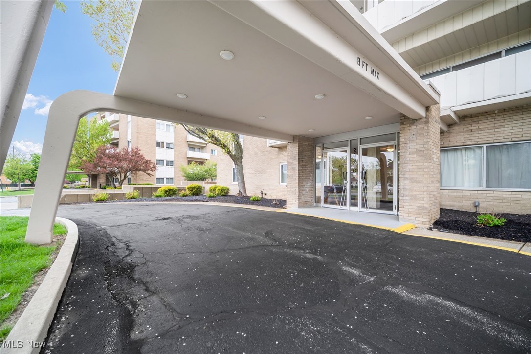 2089 Wooster Road #C37, Rocky River, Ohio image 34