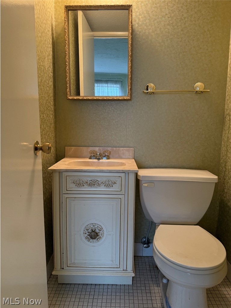 Coral Rock Condo - Residential