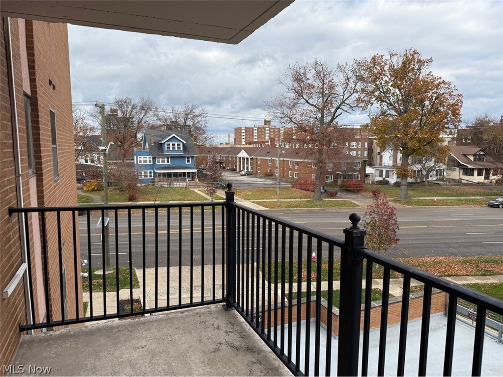 Coral Rock Condo - Residential