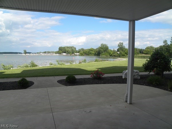 Harbors End Condo - Residential