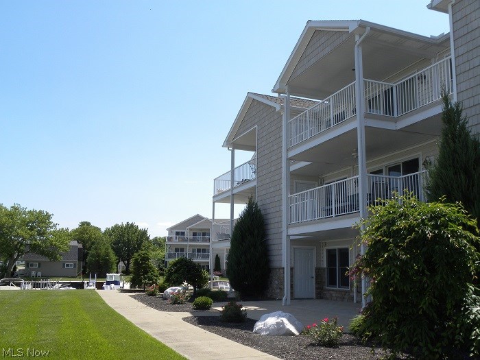 Harbors End Condo - Residential