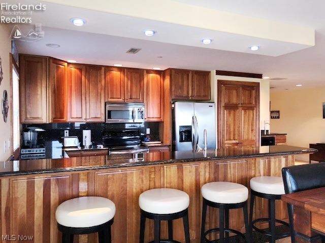 Harbors End Condo - Residential