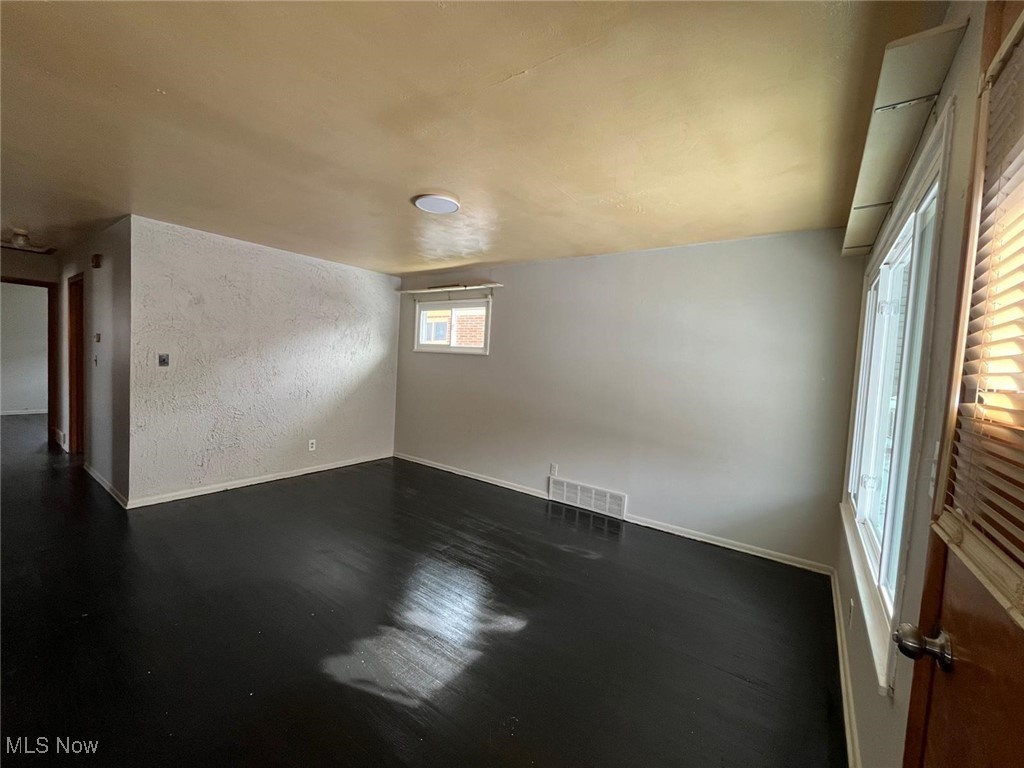 William J Langs Lee Heights - Residential