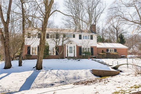 340 Lakecrest Street NW Canton OH 44709