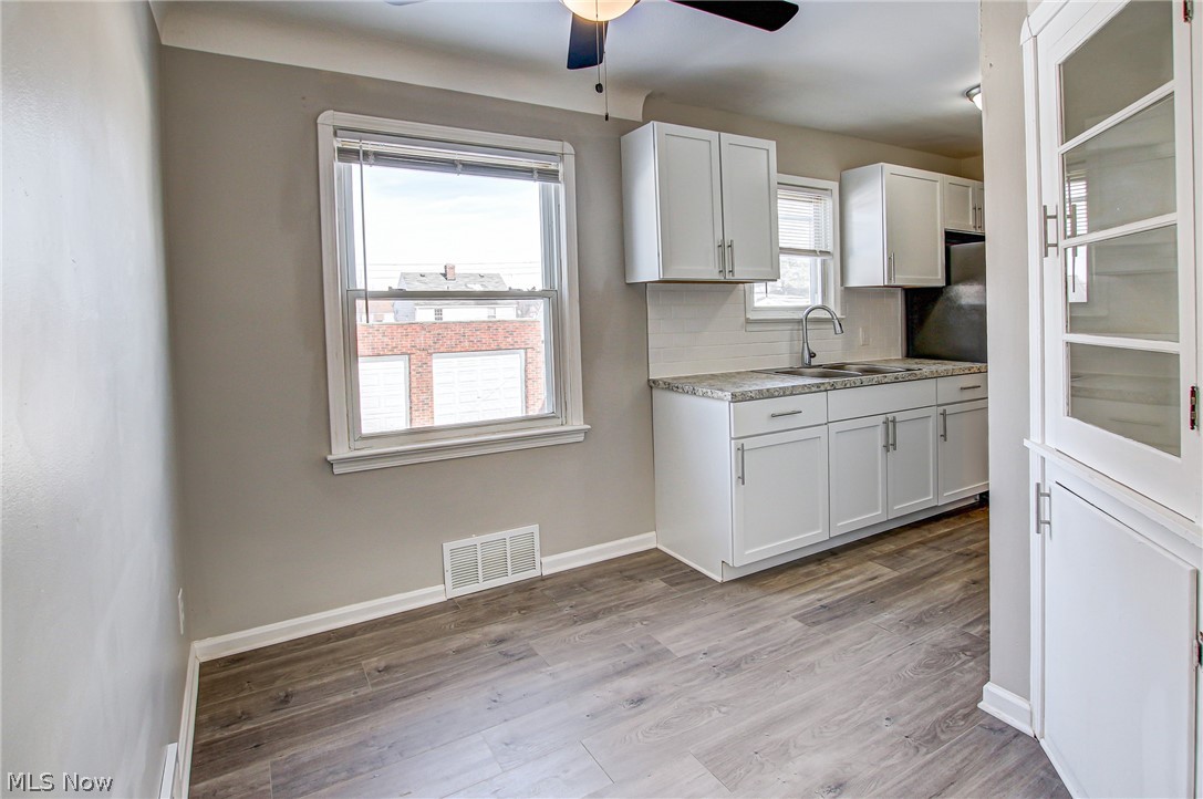 Ridgeview Manor - Residential