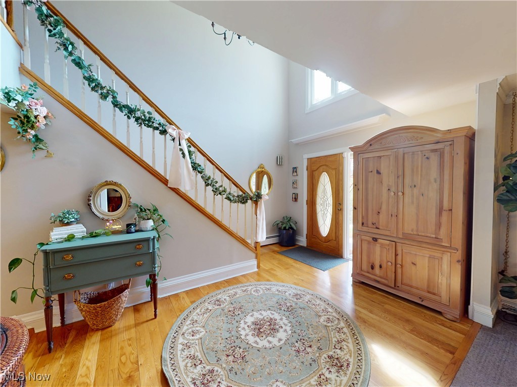 15217 Fox Run, Chagrin Falls, Ohio image 2