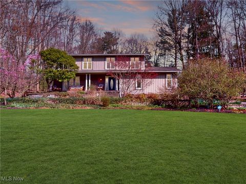 15217 Fox Run Chagrin Falls OH 44022