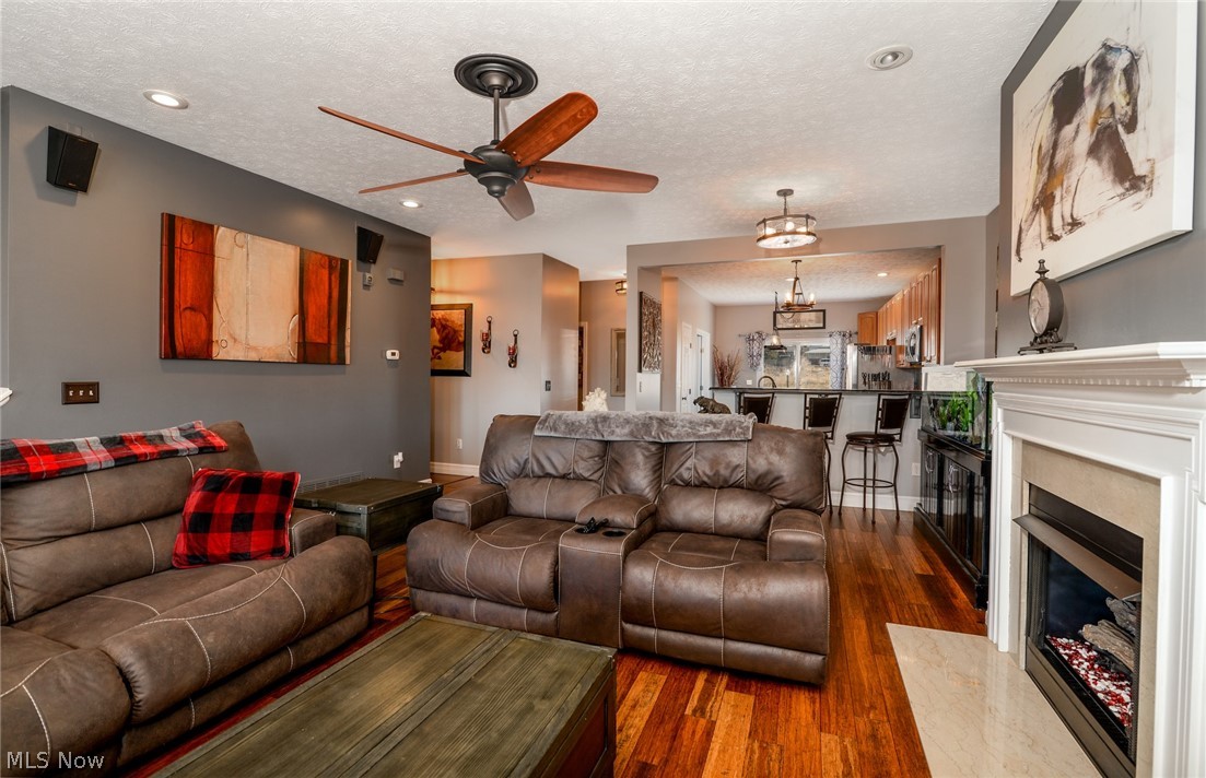 Harbor Walk/Black River 08 - Residential