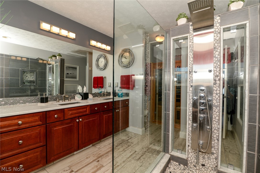 Harbor Walk/Black River 08 - Residential