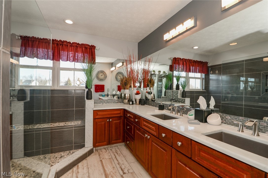 Harbor Walk/Black River 08 - Residential