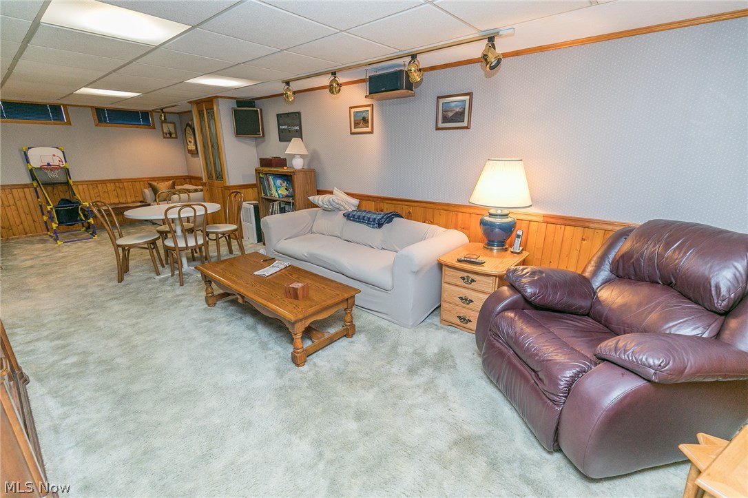 Pan-Col Acres 02 - Residential