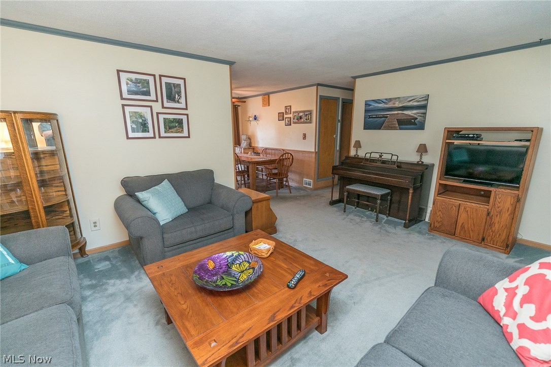 Pan-Col Acres 02 - Residential