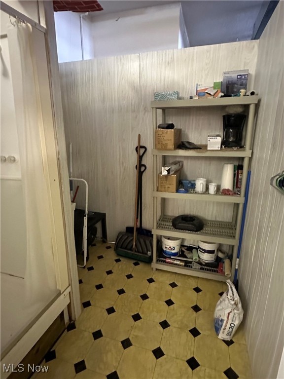 Cleveland, Ohio 44109, United States, ,Residential,Active,26375