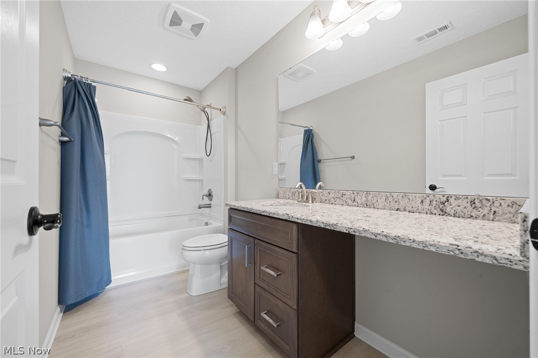 Meadow Lakes - Residential