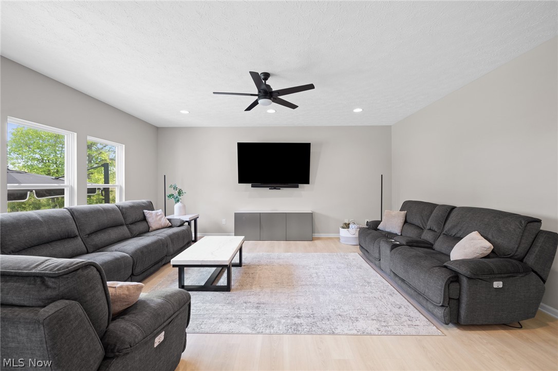 Meadow Lakes - Residential