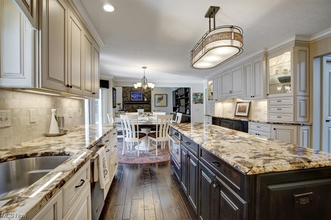 Highland Woods East - Residential