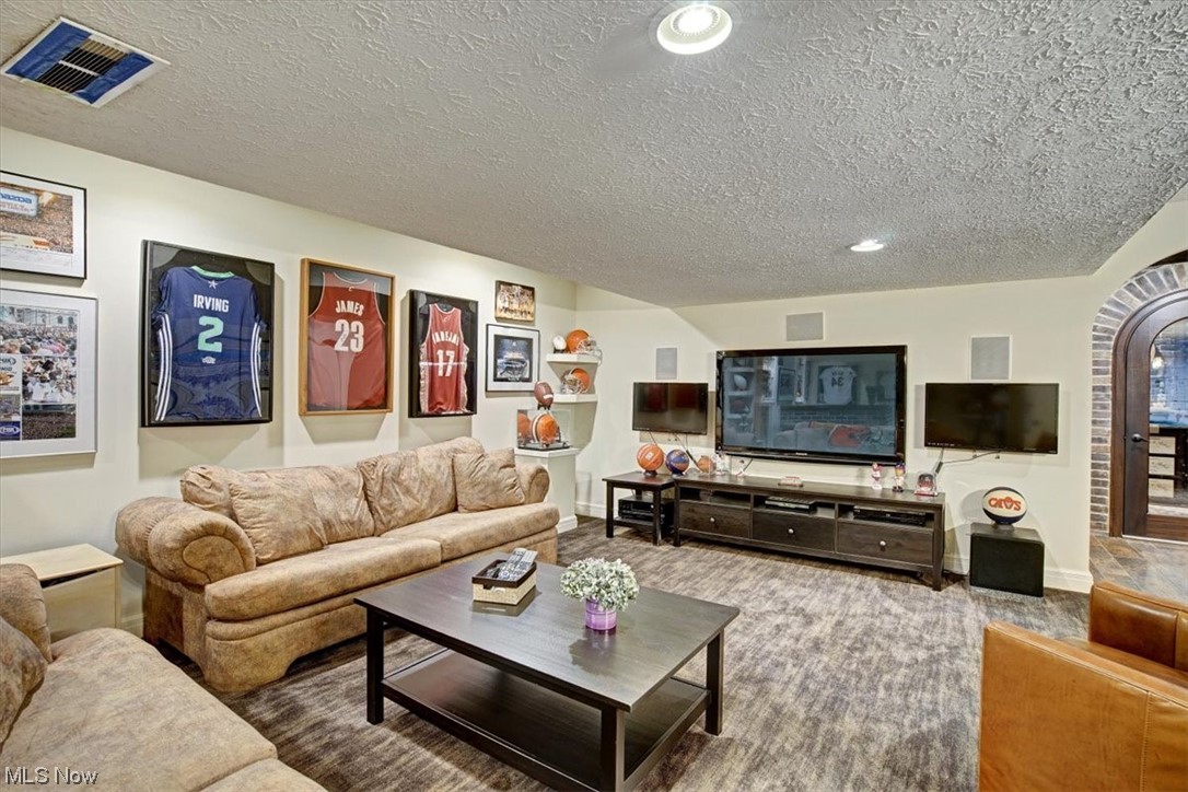 Highland Woods East - Residential