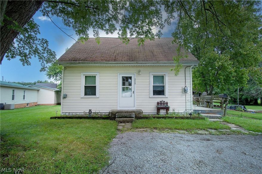 Welcome to 215 28th St. SW, Canton, great for first-time home buyers. Enter the living room with original hardwood flooring, ceiling fan, and freshly painted walls and feel at home. The kitchen is spacious and offers stainless steel refrigerator & stove, newly painted cabinets, a pantry, built-in shelves, a dinette area, and access to a side porch to put a grill and a few chairs and enjoy and relax. A convenient first-floor bedroom and full bathroom (with shower/tub combo & linen storage) complete the main floor. The upstairs has two bedrooms with ceiling fans and plenty of storage space. The full basement has glass blocks, windows, and a utility sink—a nice backyard with a large shed (12x15) for extra storage—convenient to groceries stores, gas stations, and easy highway access. Book your private showing today!