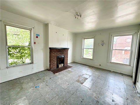 Tiny photo for 1305 Charles Street, Wellsburg, WV 26070 (MLS # 5238306)