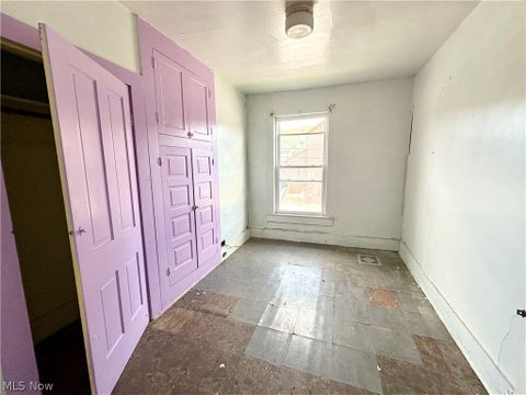 Tiny photo for 1305 Charles Street, Wellsburg, WV 26070 (MLS # 5238306)
