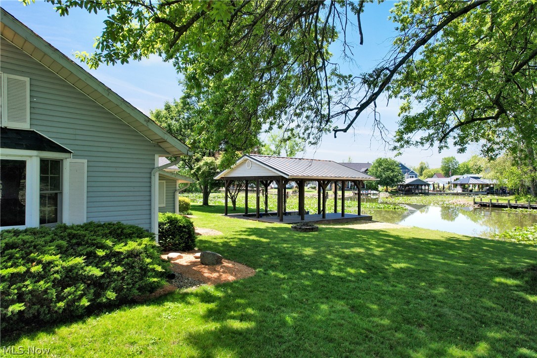 15235 Township 405 N
