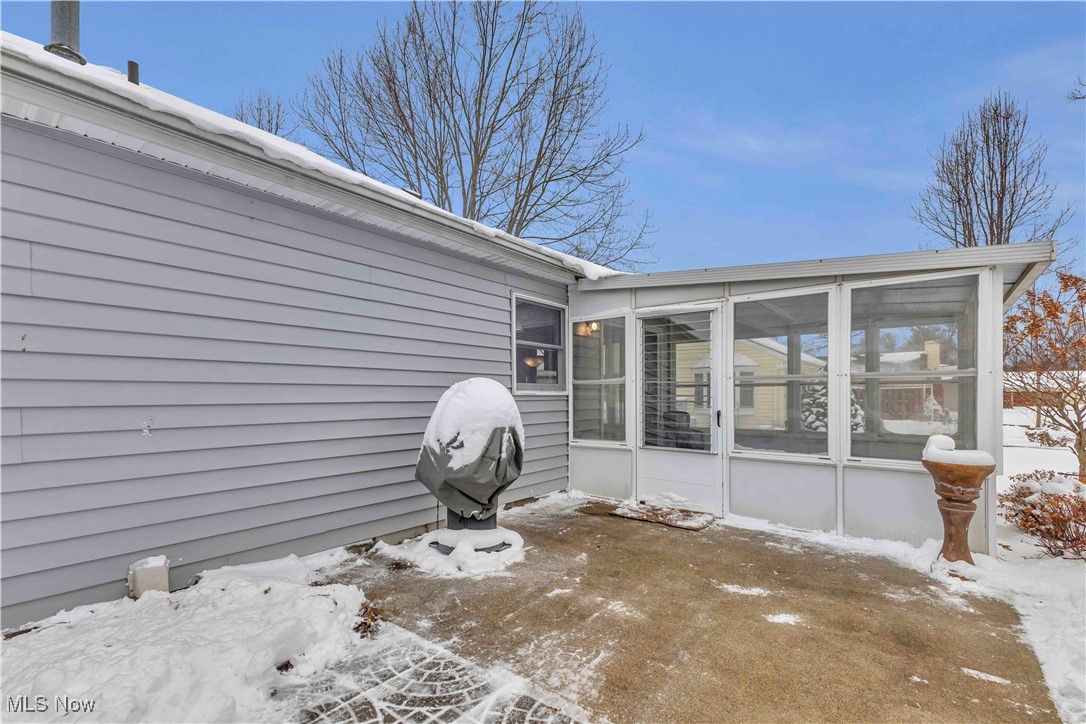 Avon Woods Condo - Residential