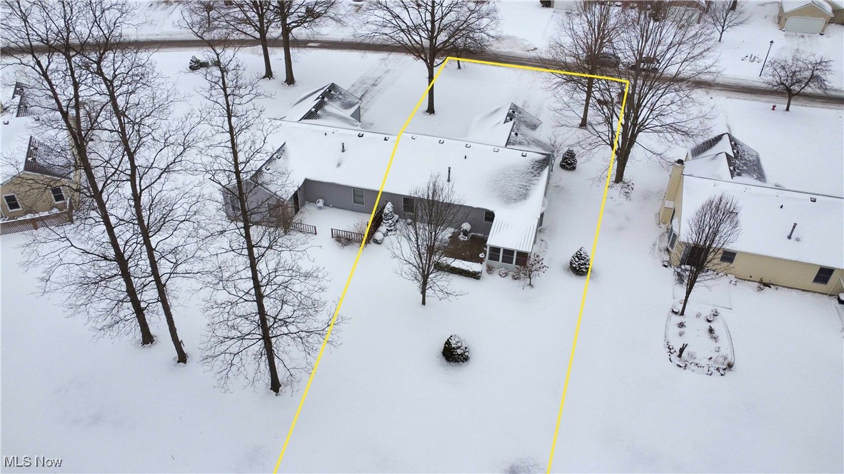 Avon Woods Condo - Residential