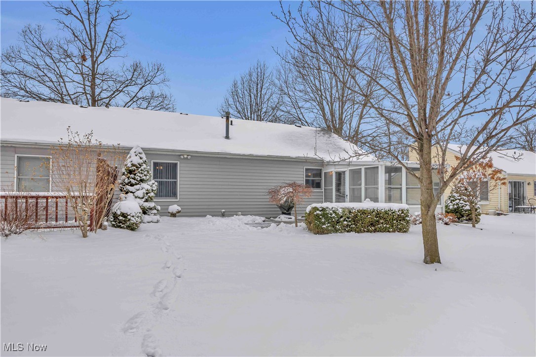 Avon Woods Condo - Residential