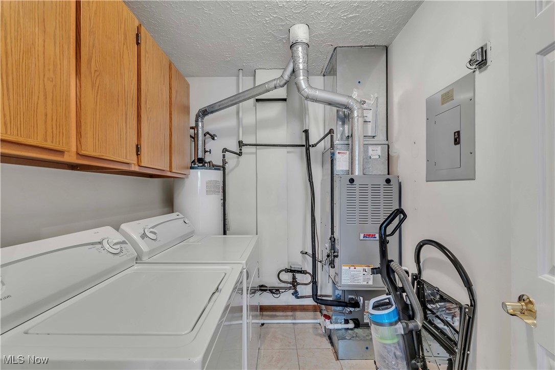 Avon Woods Condo - Residential