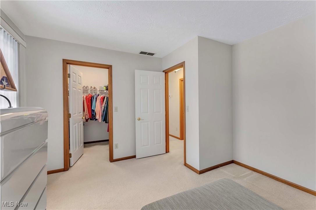 Avon Woods Condo - Residential