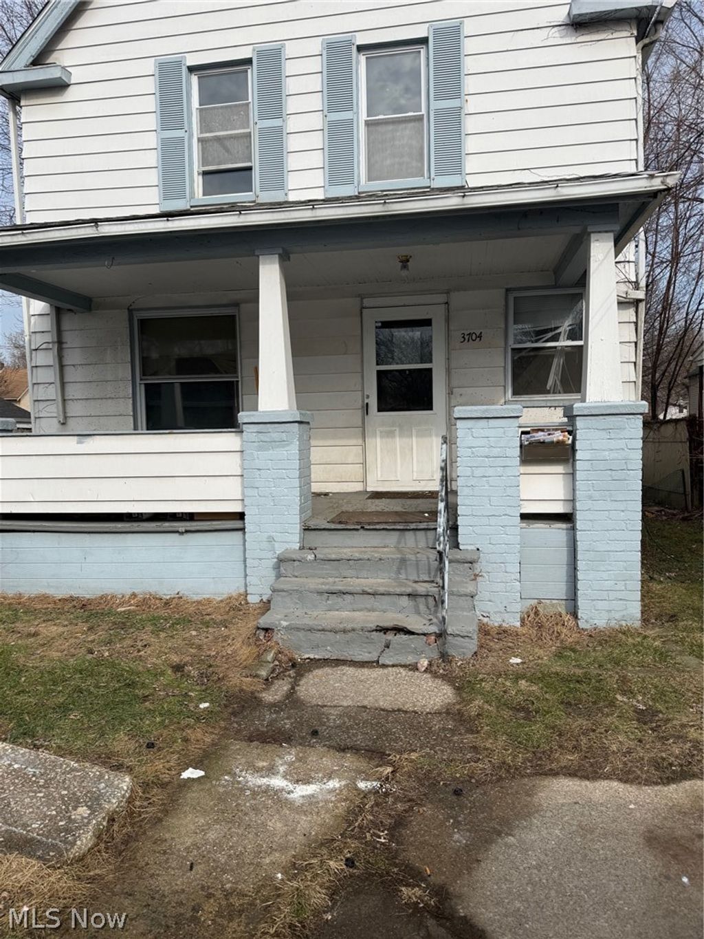 Photo of 3704 Walton Avenue, Cleveland, OH 44113 (MLS # 5189019)