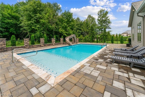 Tiny photo for 1555 Fox Den Court, Canfield, OH 44406 (MLS # 5240118)