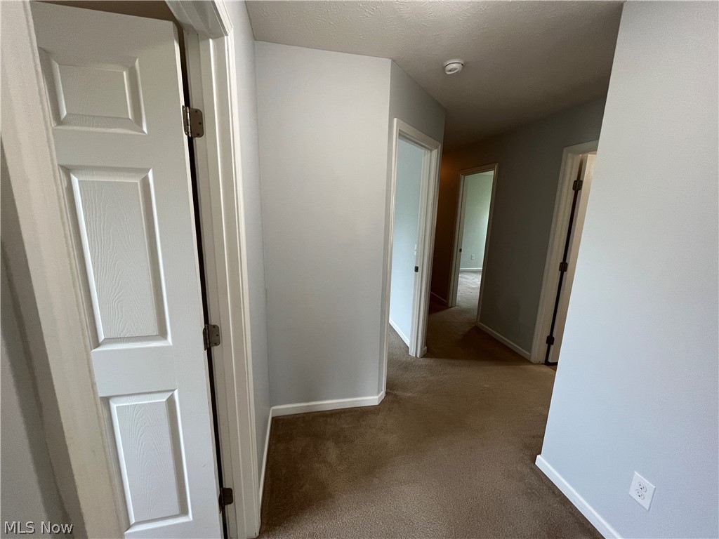 Hidden Lakes PUD Ph 01 - Residential Lease