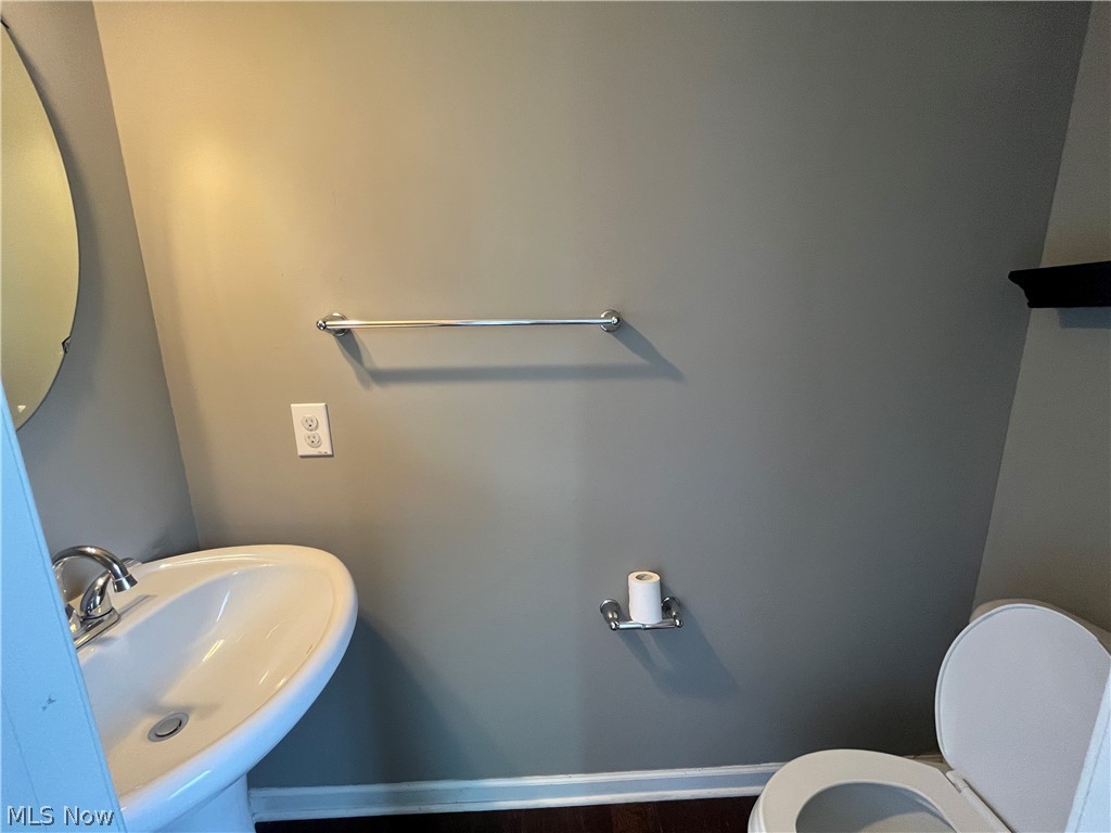 Hidden Lakes PUD Ph 01 - Residential Lease