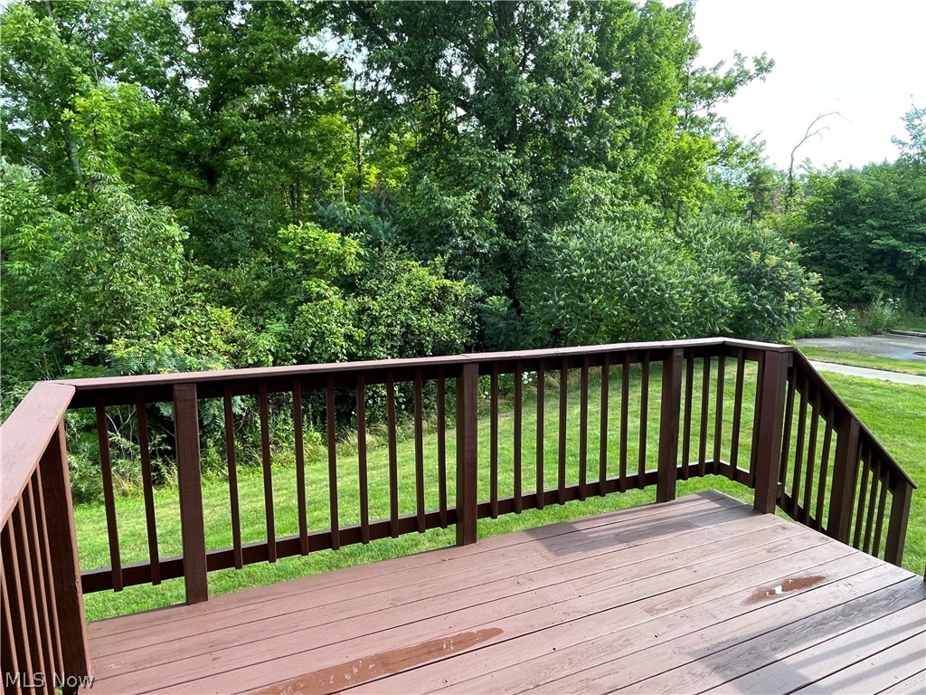 Hidden Lakes PUD Ph 01 - Residential Lease