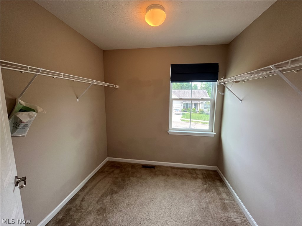 Hidden Lakes PUD Ph 01 - Residential Lease
