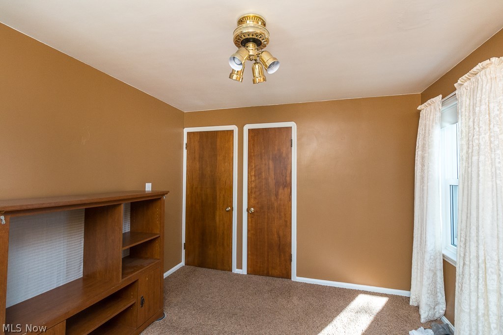 Tuxedo Lake Overlook - Residential