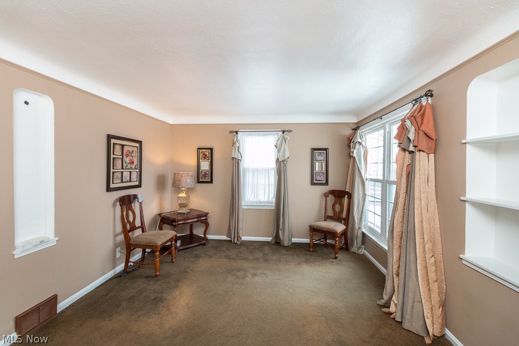 Tuxedo Lake Overlook - Residential