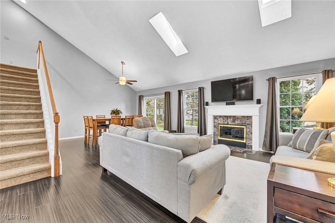 West Grove Cottage Courts Clstr - Residential