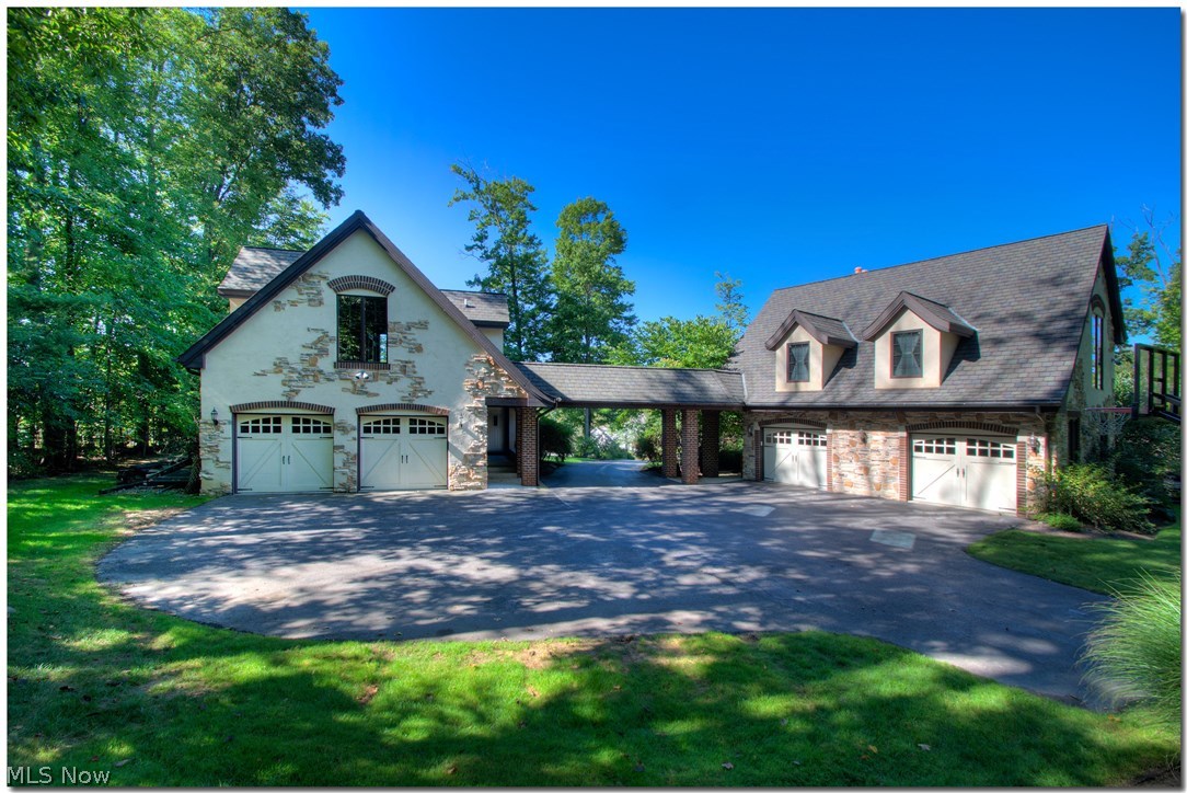 Canyon Lakes - Residential