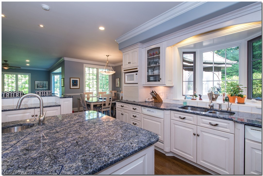 Canyon Lakes - Residential